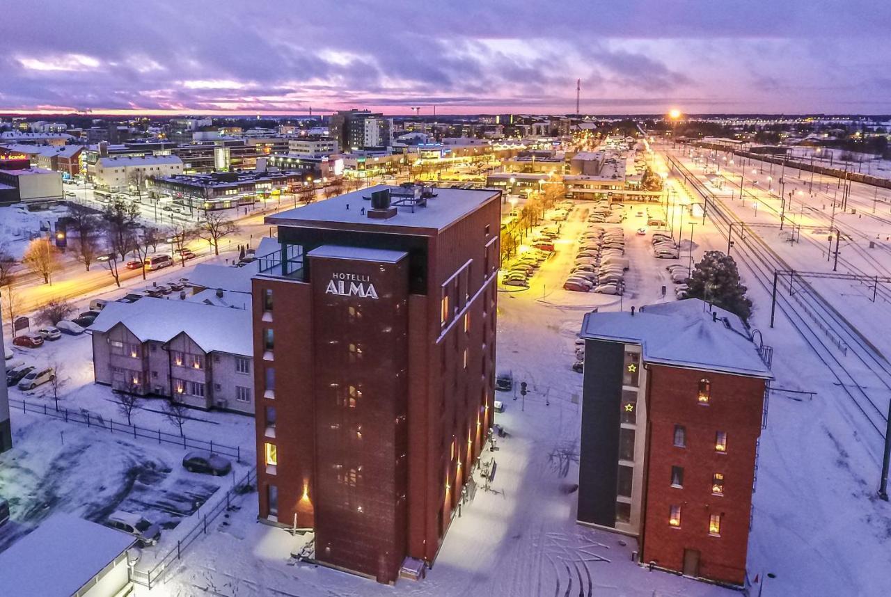 Hotelli-Ravintola Alma Seinäjoki Exteriér fotografie